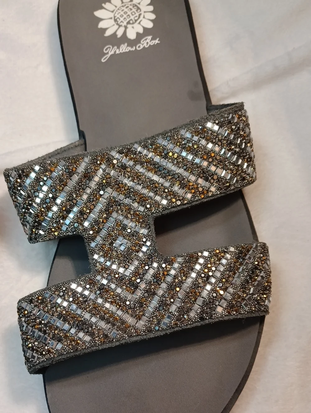 yellow box leather embellished slide rhinestone beaded comfort sandals womens 8 - Picture 12 of 14